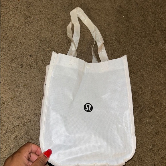 lululemon athletica White Tote Bag - Picture 1 of 6